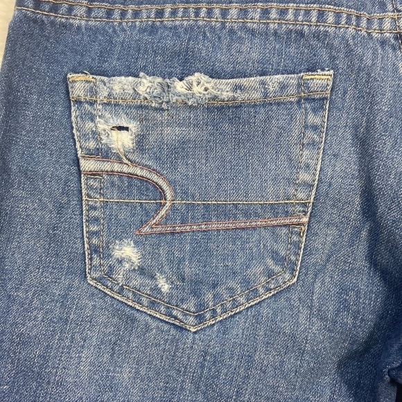 American Eagle 100% Cotton Bermuda Distressed Jean Shorts - Picture 7 of 9